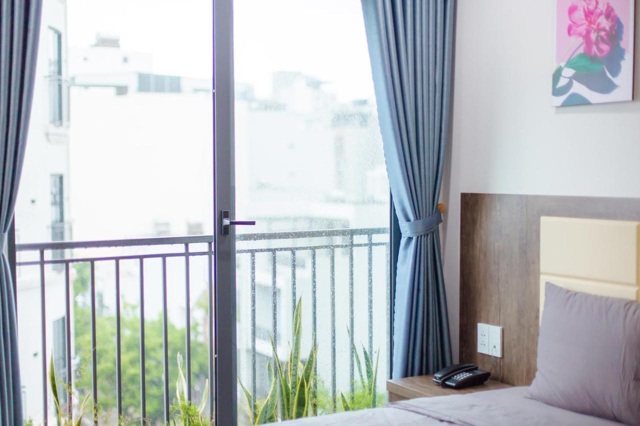 Mi.A Hotel And Apartment Da Nang Esterno foto